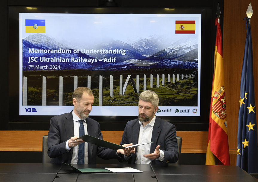Adif colaborará con Ucrania en la reconstrucción y modernización de su red ferroviaria